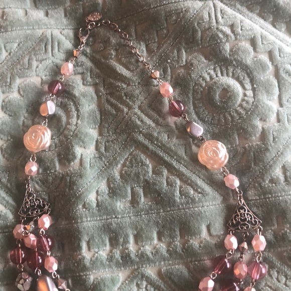 Robert Rose pink necklace - Picture 3 of 5